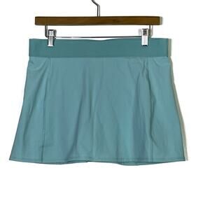 TNA Slick Court Mini Skirt Size Large EUC